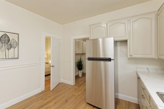 716 39Th St, Oakland, CA 94609