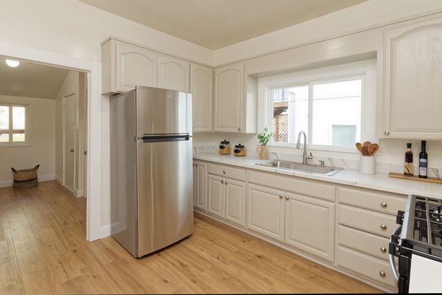 716 39Th St, Oakland, CA 94609