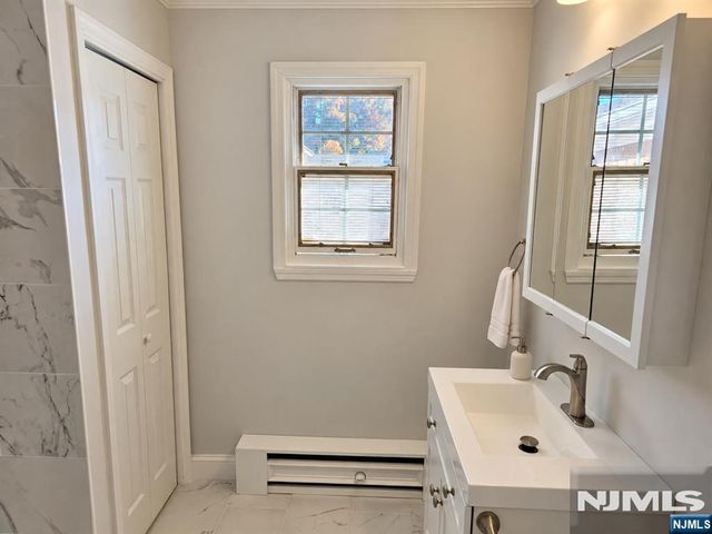 17 Atherton Court 64, Wayne, NJ 07470