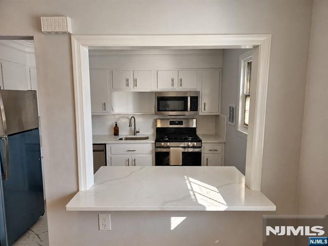 17 Atherton Court 64, Wayne, NJ 07470
