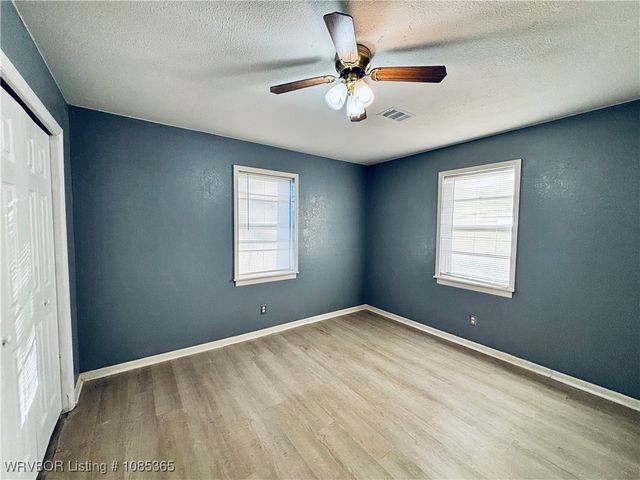 716 Varner Drive, Muldrow, OK 74948