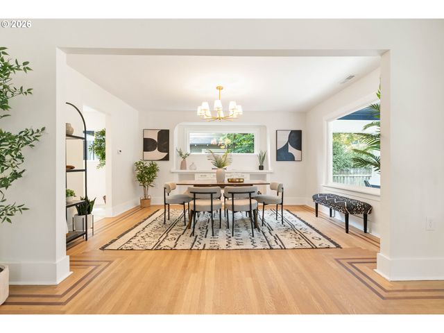 6114 N KERBY Ave, Portland, OR 97217