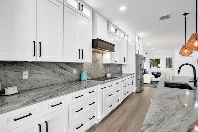 6800 Via Regina, Boca Raton, FL 33433