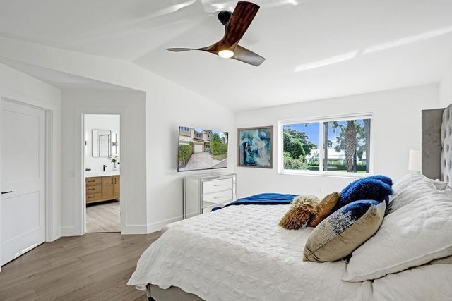 6800 Via Regina, Boca Raton, FL 33433