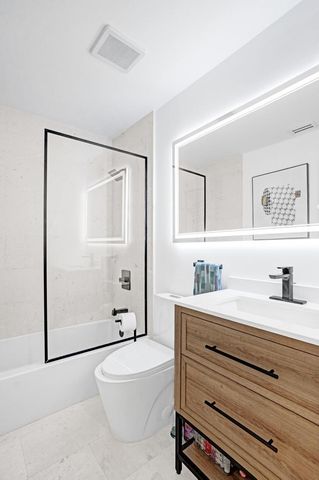 6800 Via Regina, Boca Raton, FL 33433