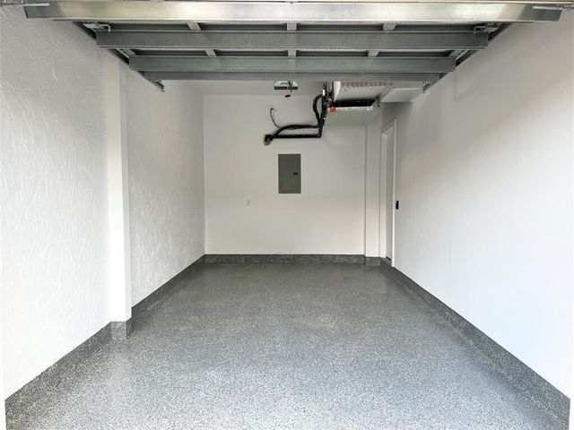 6800 Via Regina, Boca Raton, FL 33433