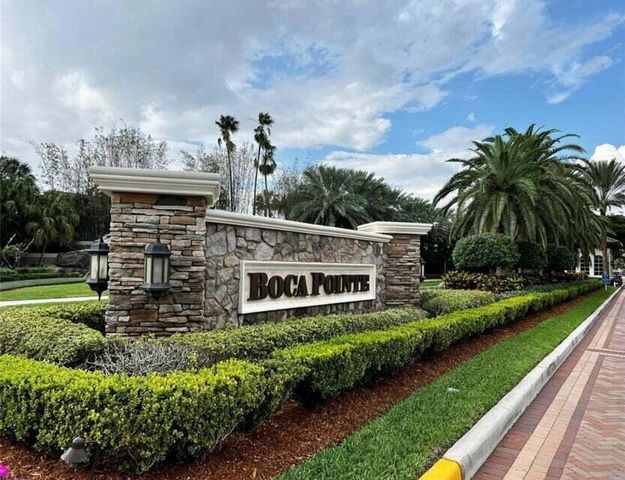 6800 Via Regina, Boca Raton, FL 33433