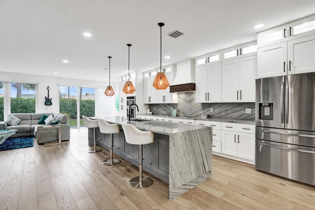 6800 Via Regina, Boca Raton, FL 33433