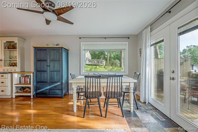 11459 Patterson Lake Drive, Pinckney, MI 48169