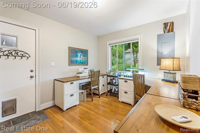 11459 Patterson Lake Drive, Pinckney, MI 48169