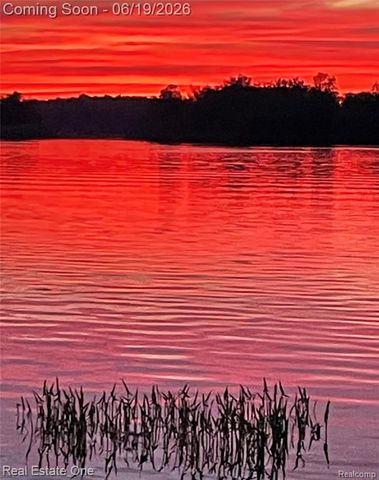 11459 Patterson Lake Drive, Pinckney, MI 48169