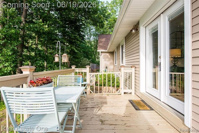 11459 Patterson Lake Drive, Pinckney, MI 48169