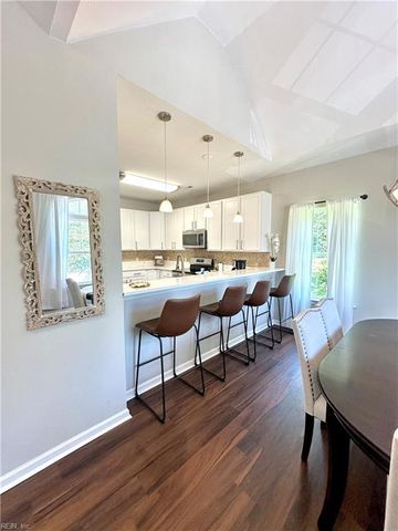 400 Coastal Walk Pl Apt 206, Virginia Beach, VA 23451