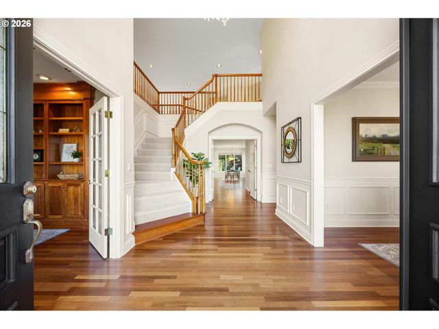 12490 Nw WAKER Dr, Portland, OR 97229