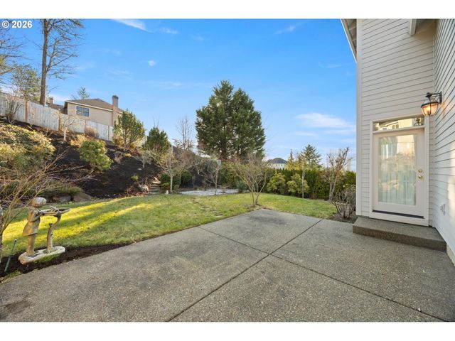 12490 Nw WAKER Dr, Portland, OR 97229