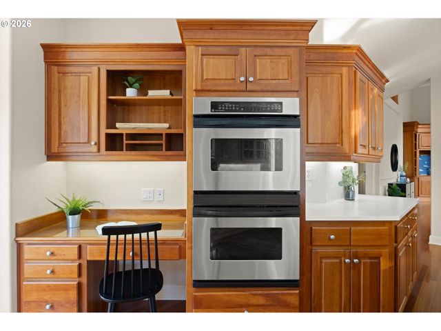 12490 Nw WAKER Dr, Portland, OR 97229