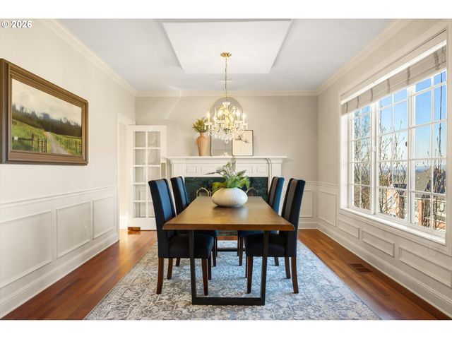 12490 Nw WAKER Dr, Portland, OR 97229