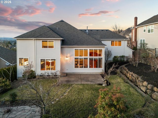 12490 Nw WAKER Dr, Portland, OR 97229