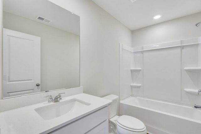 7059 Windham Way, Ladson, SC 29456