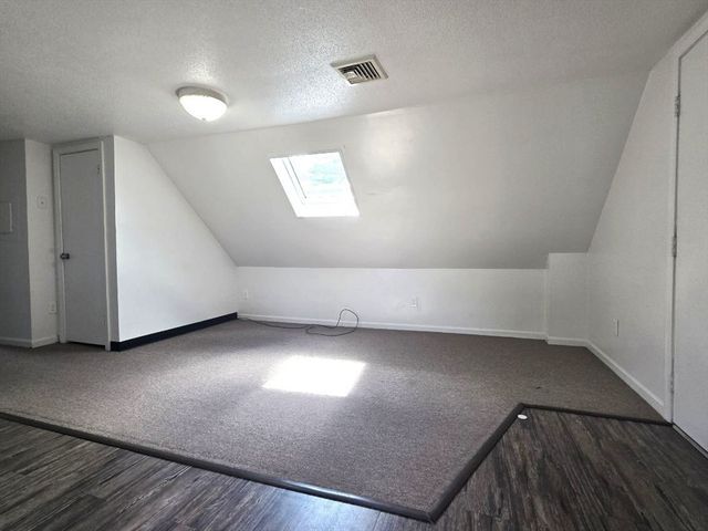 25 Myrtle St 3R, Taunton, MA 02780