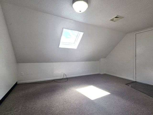 25 Myrtle St 3R, Taunton, MA 02780