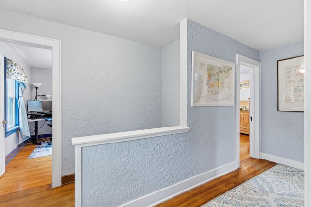 117 Edgemoor Avenue, Kalamazoo, MI 49001