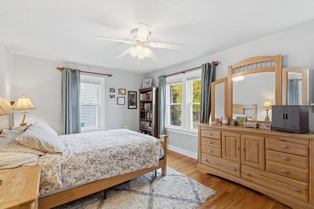 117 Edgemoor Avenue, Kalamazoo, MI 49001