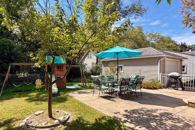 117 Edgemoor Avenue, Kalamazoo, MI 49001