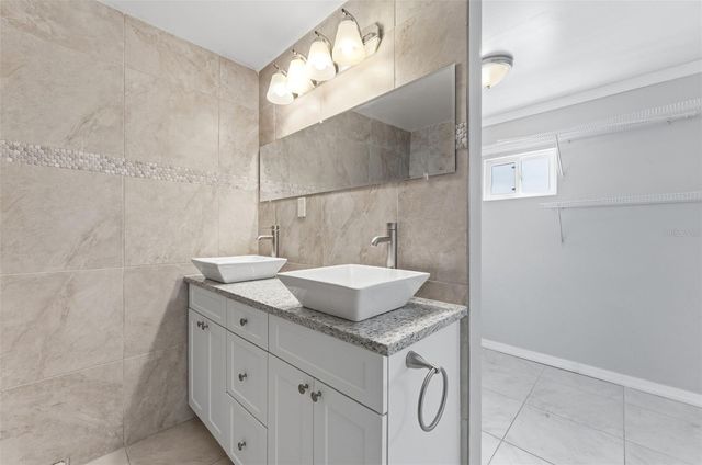 2526 W CORDELIA STREET, Tampa, FL 33607