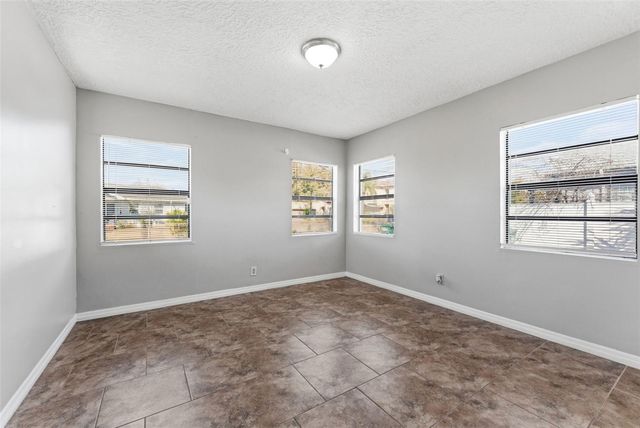 2526 W CORDELIA STREET, Tampa, FL 33607