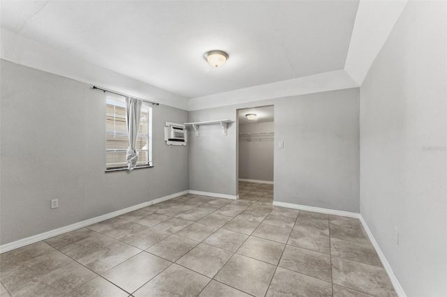 2526 W CORDELIA STREET, Tampa, FL 33607