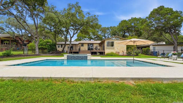 739 ENCINO DR, New Braunfels, TX 78130