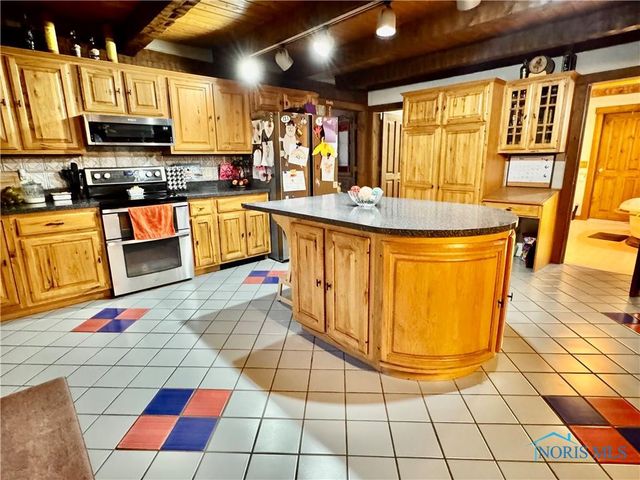 3190 Road 204, Antwerp, OH 45813