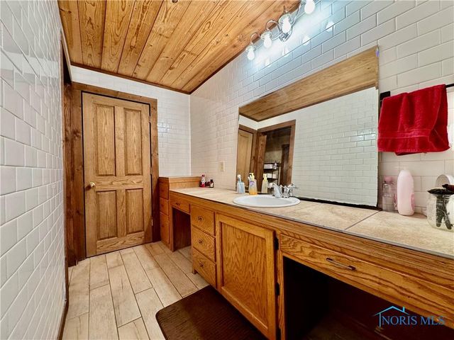 3190 Road 204, Antwerp, OH 45813