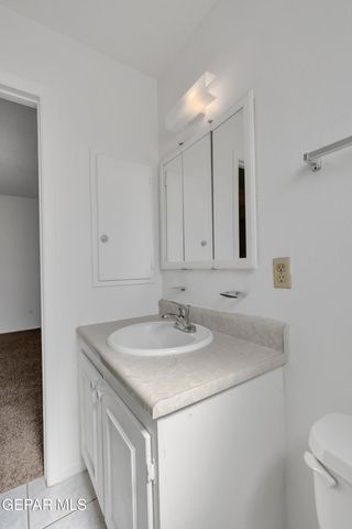 1573 DALE DOUGLAS Drive, El Paso, TX 79936
