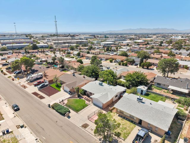 1573 DALE DOUGLAS Drive, El Paso, TX 79936