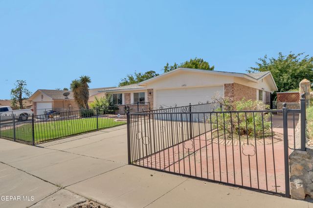 1573 DALE DOUGLAS Drive, El Paso, TX 79936