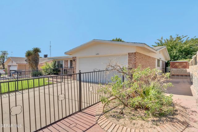 1573 DALE DOUGLAS Drive, El Paso, TX 79936
