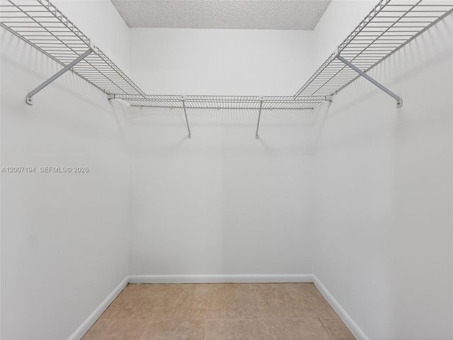 11211 SW 138th Ter, Miami, FL 33176