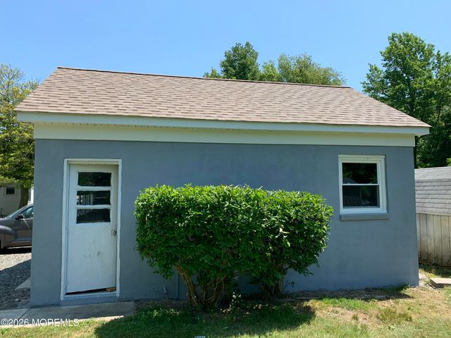 623 E Bay Avenue, Barnegat, NJ 08005