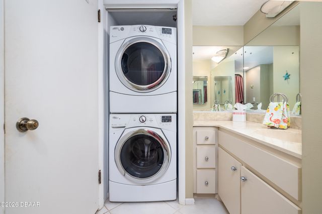 3003 S Atlantic Ave Apt 11B3, Daytona Beach, FL 32118