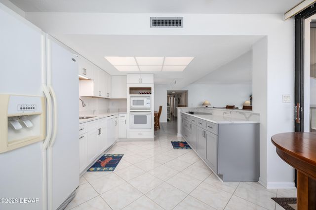 3003 S Atlantic Ave Apt 11B3, Daytona Beach, FL 32118