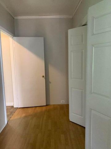 754 SW Olympia Street, Grand Rapids, MI 49503