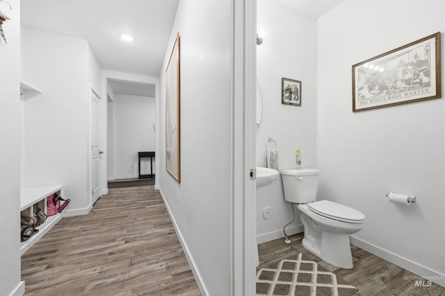 3597 E Kendrick Dr, Nampa, ID 83686