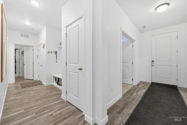 3597 E Kendrick Dr, Nampa, ID 83686