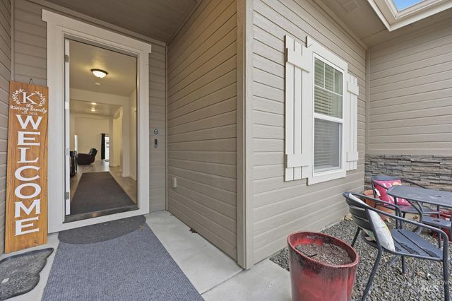 3597 E Kendrick Dr, Nampa, ID 83686