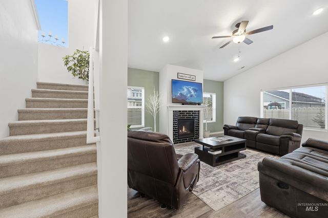 3597 E Kendrick Dr, Nampa, ID 83686