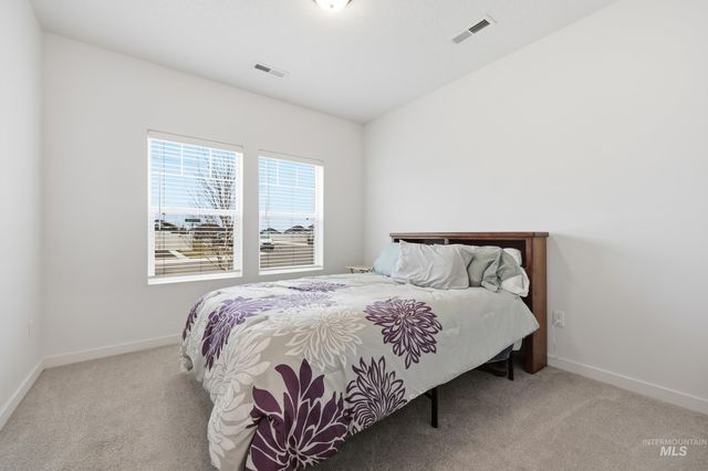 3597 E Kendrick Dr, Nampa, ID 83686