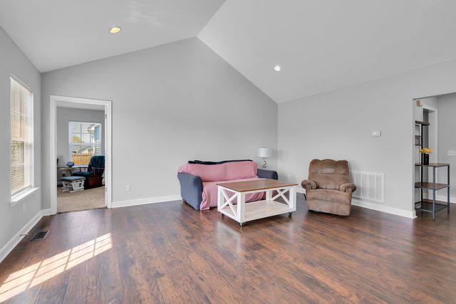 143 Summer Lady Lane, Boiling Springs, SC 29316