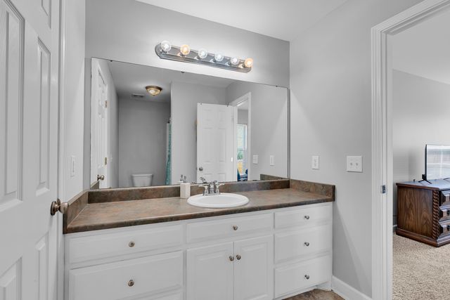 143 Summer Lady Lane, Boiling Springs, SC 29316